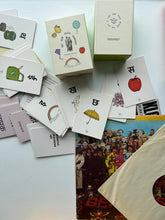 Hindi Alphabet Flashcards (The New Delhi Company) -- in Devanagari and English